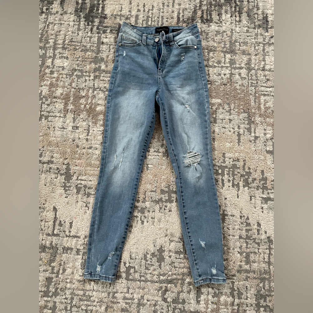 ⭐️ SALE TODAY | Kendall + Kylie | High Rise Skinny Jean